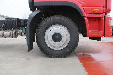 ���� ����˹Q9 220���� 4X2 6.2�ײ�դʽ�ػ���(HFC5181CCYB80K1D4S)ͼƬ