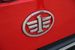 活动期内购车优惠0.5万元，进店送大礼！