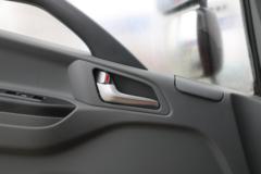 江淮 德沃斯Q9 195马力 4X2 5.48米仓栅式载货车(国六)(HFC5181CCYB80K1D4S)