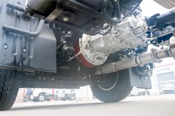 ���� ����˹Q9 195���� 4X2 5.48�ײ�դʽ�ػ���(����)(HFC5181CCYB80K1D4S)ͼƬ