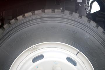 ���� ����˹Q9 195���� 4X2 5.48�ײ�դʽ�ػ���(����)(HFC5181CCYB80K1D4S)ͼƬ