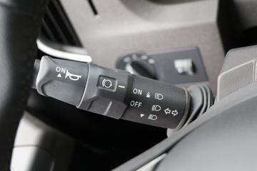 �������� ��ʨH6�ؿ� ŷ������ 560���� 6X4 AMT�Զ���ǣ����(����)(CQ4257SK13334)ͼƬ