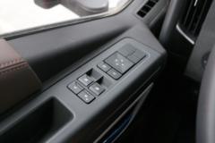 上汽红岩 杰狮H6重卡 欧标高配版 560马力 6X4 AMT自动档牵引车(国六)(CQ4257SK13334) 上汽红岩 杰狮H6重卡 欧标高配版 560马力 6X4 AMT自动档牵引车(国六)(CQ4257SK13334)