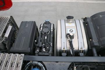 �������� ��ʨH6�ؿ� ŷ������ 560���� 6X4 AMT�Զ���ǣ����(����)(CQ4257SK13334)ͼƬ