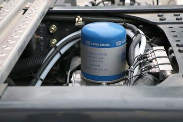 �������� ��ʨH6�ؿ� ŷ������ 560���� 6X4 AMT�Զ���ǣ����(����)(CQ4257SK13334)ͼƬ