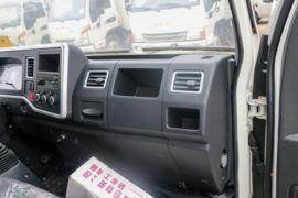 康铃J3&nbsp;载货车驾驶室                                               图片