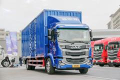 江淮 格尔发A5L中卡 220马力 4X2 10米厢式载货车(速比4.333)(HFC5181XXYP3K1A70S)