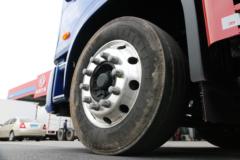 江淮 格尔发A5L中卡 220马力 4X2 10米厢式载货车(速比4.333)(HFC5181XXYP3K1A70S)