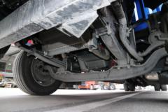 江淮 格尔发A5L中卡 220马力 4X2 10米厢式载货车(速比4.333)(HFC5181XXYP3K1A70S)