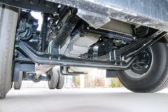 江淮 德沃斯V9 大金牛国六版 220马力 4X2 6.8米仓栅式载货车(HFC5180CCYB90K2E2S)