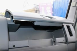 德沃斯V8&nbsp;载货车驾驶室                                               图片