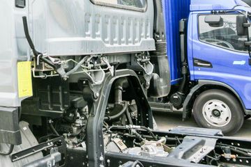 ���� ����˹V8 С���� 170���� 5.48���Ű��դʽ�ػ���(����)(	HFC5128CCYP31K2D7S)ͼƬ