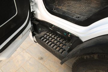 ���� ����M3 ������ 2.2L 95���� CNG 4.16�׵��������Ῠ(����)(KMC1043NG336DP6)ͼƬ