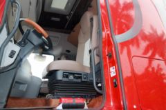 东风商用车 天龙旗舰KX 465马力 8X4 9.4米AMT自动档冷藏车(国六)(DFH5310XLCCX) 东风商用车 天龙旗舰KX 465马力 8X4 9.4米AMT自动档冷藏车(国六)(DFH5310XLCCX)