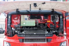 东风商用车 天龙旗舰KX 465马力 8X4 9.4米AMT自动档冷藏车(国六)(DFH5310XLCCX) 东风商用车 天龙旗舰KX 465马力 8X4 9.4米AMT自动档冷藏车(国六)(DFH5310XLCCX)