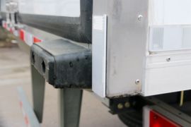 天龙旗舰KX&nbsp;冷藏车上装图片