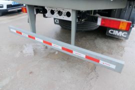 天龙旗舰KX&nbsp;冷藏车上装图片