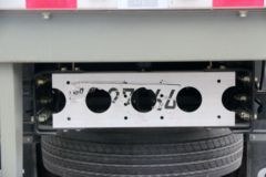 东风商用车 天龙旗舰KX 465马力 8X4 9.4米AMT自动档冷藏车(国六)(DFH5310XLCCX) 东风商用车 天龙旗舰KX 465马力 8X4 9.4米AMT自动档冷藏车(国六)(DFH5310XLCCX)