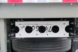 天龙旗舰KX&nbsp;冷藏车上装图片