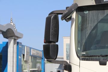 �й����� HOWO TX 220���� 4X2 6.8����س�(����)ͼƬ