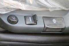 中国重汽 HOWO TX 220马力 4X2 6.8米冷藏车(国六)