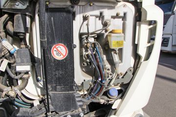 �й����� HOWO TX 220���� 4X2 6.8����س�(����)ͼƬ