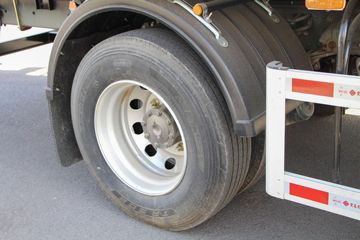 �й����� HOWO TX 220���� 4X2 6.8����س�(����)ͼƬ