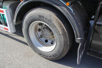 �й����� HOWO TX 220���� 4X2 6.8����س�(����)ͼƬ