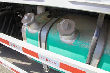 �й����� HOWO TX 220���� 4X2 6.8����س�(����)ͼƬ