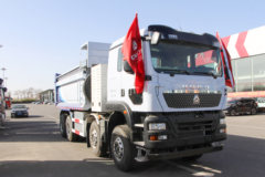 重汽豪沃 HOWO TX重卡 8X4 6.2米换电式纯电动自卸车(ZZ3317V446GZ1SBEV35)