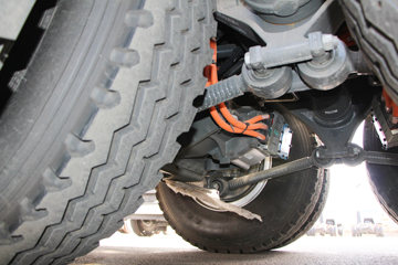 �������� HOWO TX�ؿ� 8X4 6.2�׻���ʽ���綯��ж��(ZZ3317V446GZ1SBEV35)ͼƬ