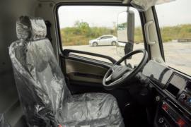 华神HV3E&nbsp;电动载货车内饰图片