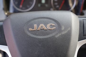 ���� ����˹V8 180���� 5.8���Ű������ػ���(����)(HFC1128P31K2D7S)ͼƬ