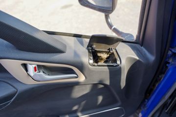 ���� ����˹V8 180���� 5.8���Ű������ػ���(����)(HFC1128P31K2D7S)ͼƬ