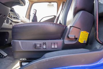 ���� ����˹V8 180���� 5.8���Ű������ػ���(����)(HFC1128P31K2D7S)ͼƬ