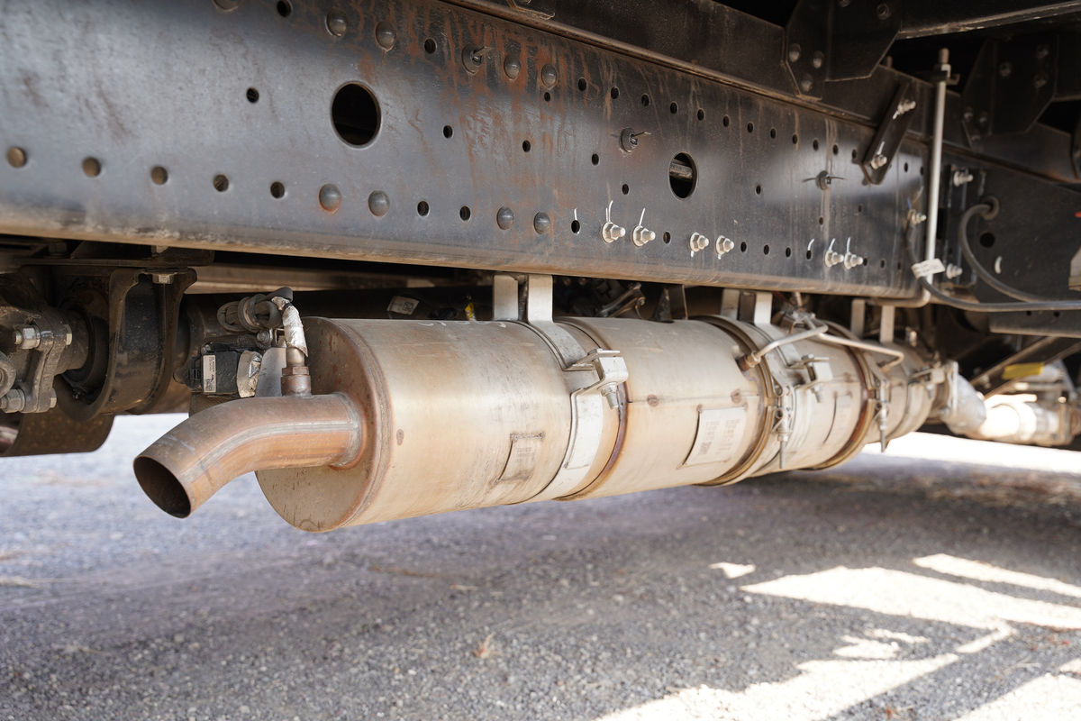 ���� ����˹V8 180���� 5.8���Ű������ػ���(����)(HFC1128P31K2D7S)����                                                