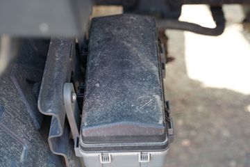 ���� ����˹V8 180���� 5.8���Ű������ػ���(����)(HFC1128P31K2D7S)ͼƬ