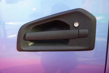 ���� �����V5�ؿ� 560���� 6X4 AMT�Զ�����ͷǣ����(����)ͼƬ