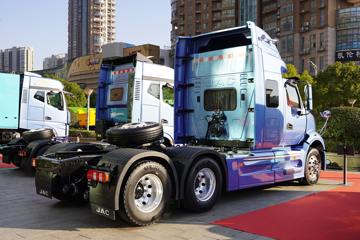 ���� �����V5�ؿ� 560���� 6X4 AMT�Զ�����ͷǣ����(����)ͼƬ