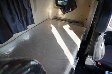 ���� �����V5�ؿ� 560���� 6X4 AMT�Զ�����ͷǣ����(����)ͼƬ