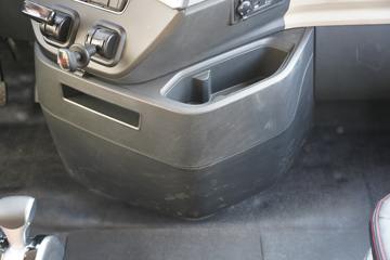 ���� �����V5�ؿ� 560���� 6X4 AMT�Զ�����ͷǣ����(����)ͼƬ