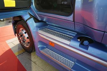 ���� �����V5�ؿ� 560���� 6X4 AMT�Զ�����ͷǣ����(����)ͼƬ