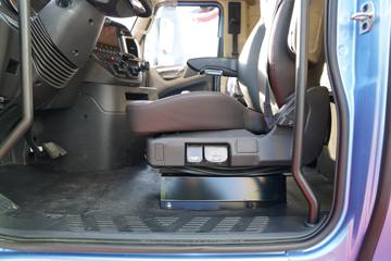 ���� �����V5�ؿ� 560���� 6X4 AMT�Զ�����ͷǣ����(����)ͼƬ