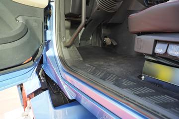 ���� �����V5�ؿ� 560���� 6X4 AMT�Զ�����ͷǣ����(����)ͼƬ