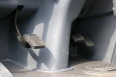 陕汽商用车 轩德翼6 速运版 220马力 4X2 9.75米厢式载货车(国六)(SX5189XXYGP6711)