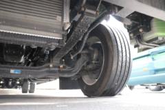 陕汽商用车 轩德翼6 速运版 220马力 4X2 9.75米厢式载货车(国六)(SX5189XXYGP6711)