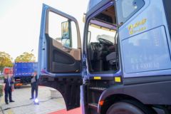 江淮 超越Q7重卡 560马力 6X4 AMT自动档牵引车(速比3.364)(HFC4254P1K8E33S)