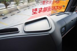 格尔发K5 自卸车驾驶室                                               图片