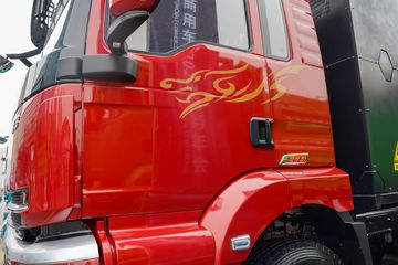 �������ó� ����E3 �Ǽʰ� 6X4 ����ʽ���綯ǣ����281.92kWhͼƬ