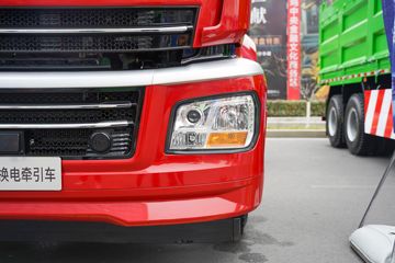 �������ó� ����E3 �Ǽʰ� 6X4 ����ʽ���綯ǣ����281.92kWhͼƬ